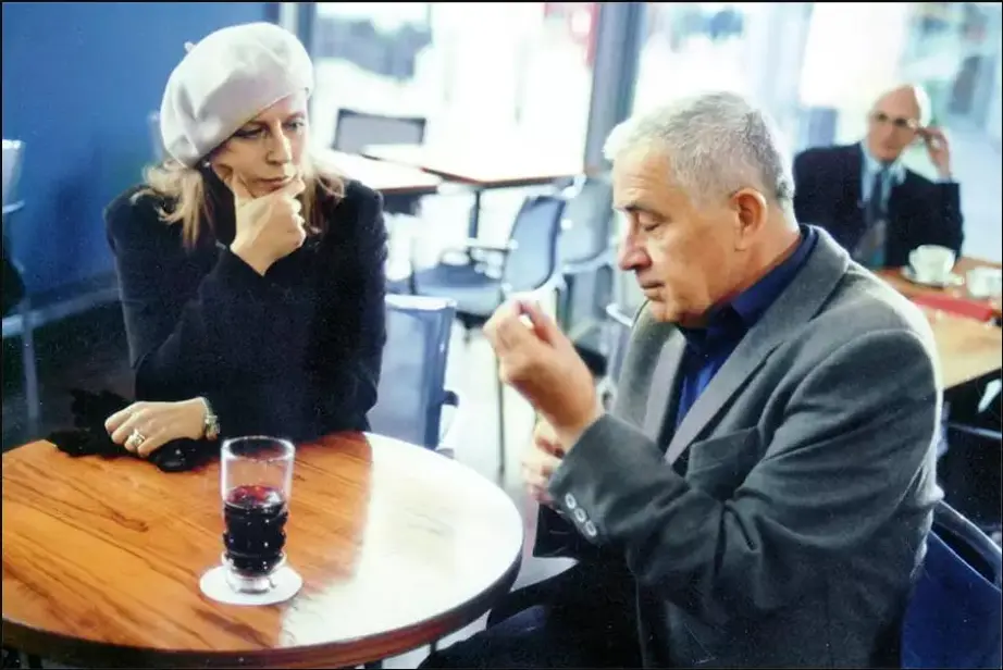 09-life-as-a-fatal-sexually-transmitted-disease-2000