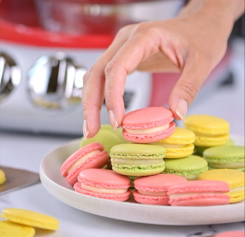 Najpoznatija jela u Francuskoj, Macarons – šareni francuski kolačići
