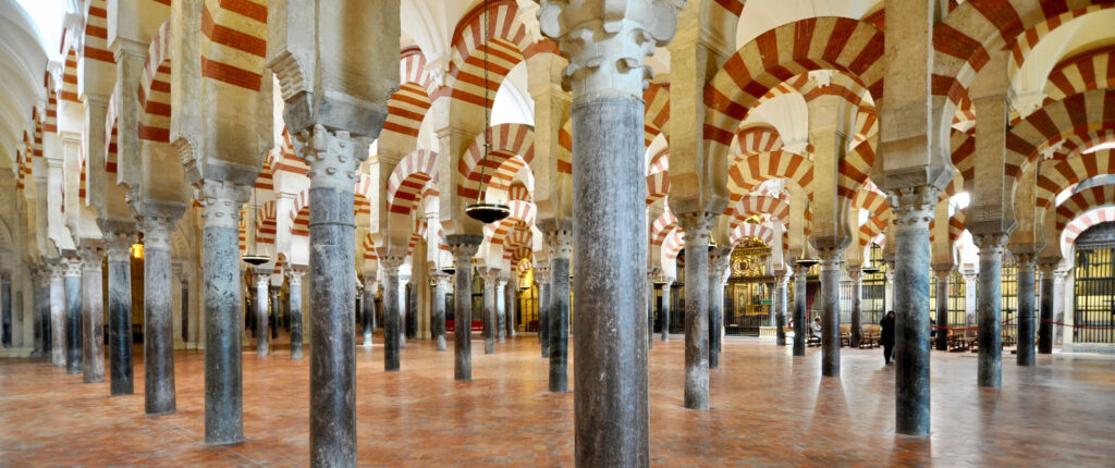 džamija u kordobi islamska umetnost